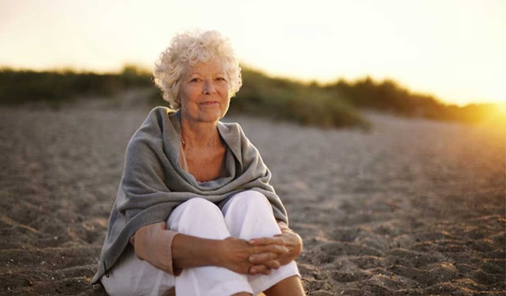 Woman-sitting-Rheumatoid-arthritis-1